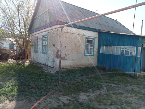 Продам часный дом в поселке Карагаш Алгински район