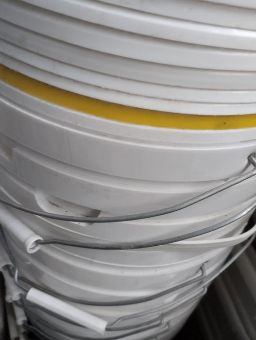 Вёдра ёмкость для дома