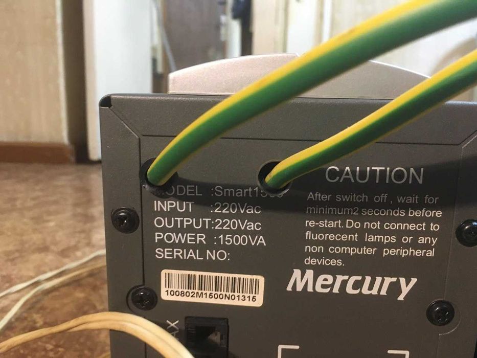 UPS Mercury Smart 1500 с аккумулятором 74 ампера выход 220 вольт