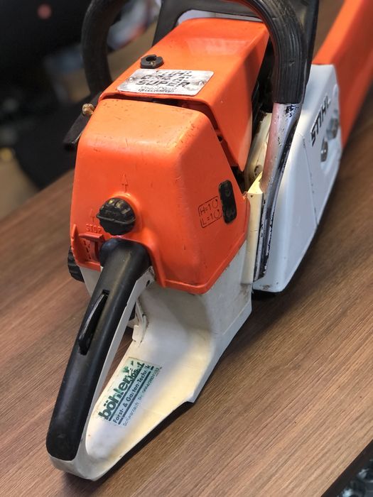Моторна резачка за дърва STIHL 034 AV SUPER - 61.5 куб.см/3.4kW-4.6к.с