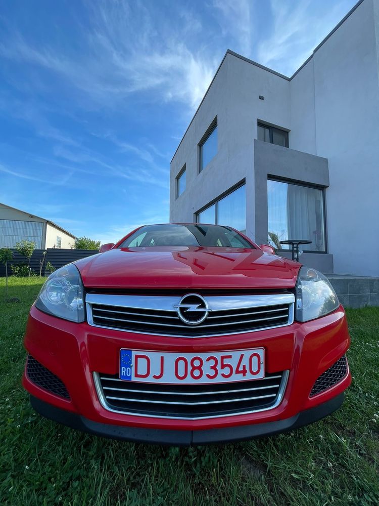 Opel Astra h facelift 2010/import recent