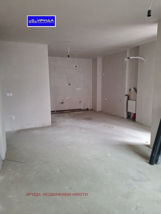 Просторен двустаен апартамент в Младост 4 с АКТ 15!