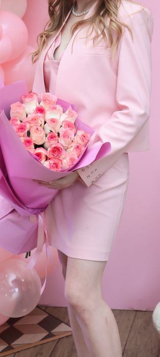 Продам шикарную брендовую двойку платье с пиджаком