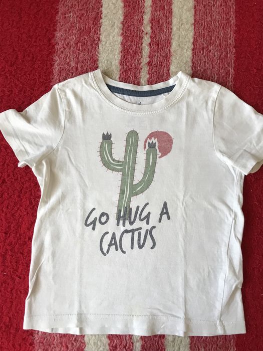 Tricouri copii nr 98/104 (5 bucati) si 2 gecute