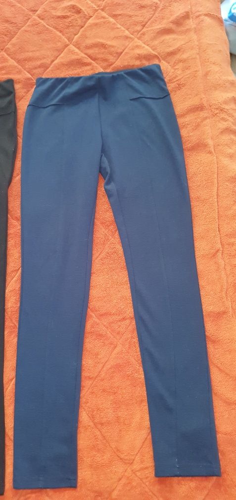 Ocazie 4 perechi pantalon , 2 eleganti si 2 colanti fata 8-9 ani