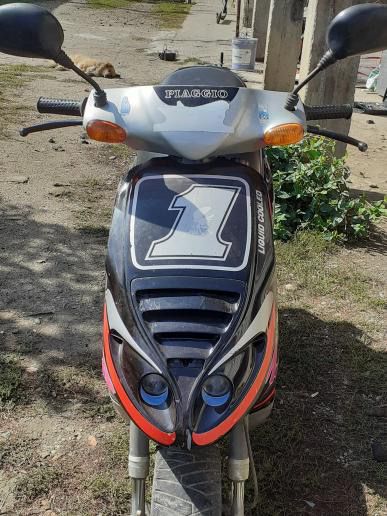 Vand scuter pieageo