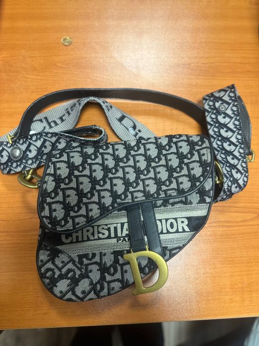 Малки модерни чанти