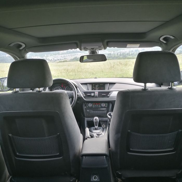 BMW X1 xdrive 2.0d M packet impecabil 2014