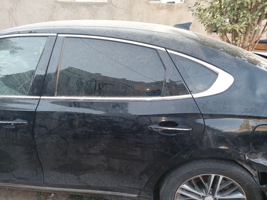 Двери на хюндай грандеур IG 2018 год