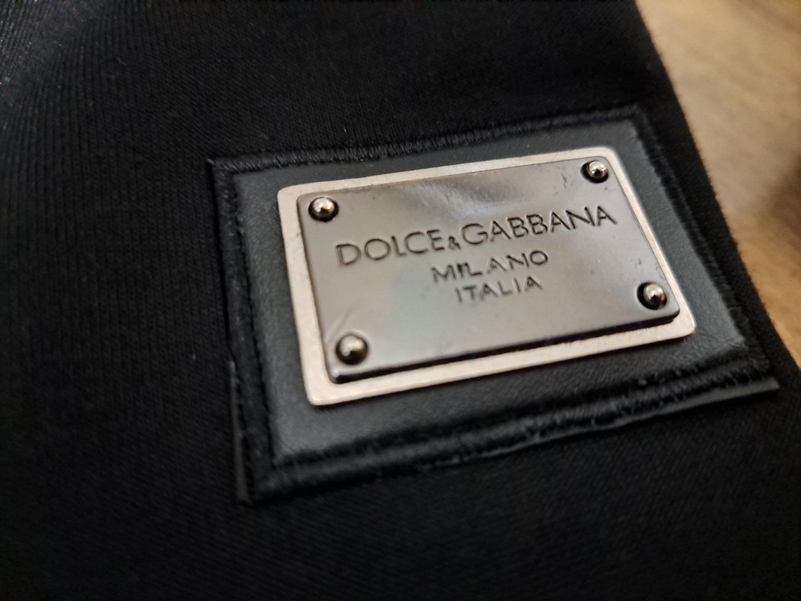 *Dolce & Gabana* Екипи* Made in Italy*