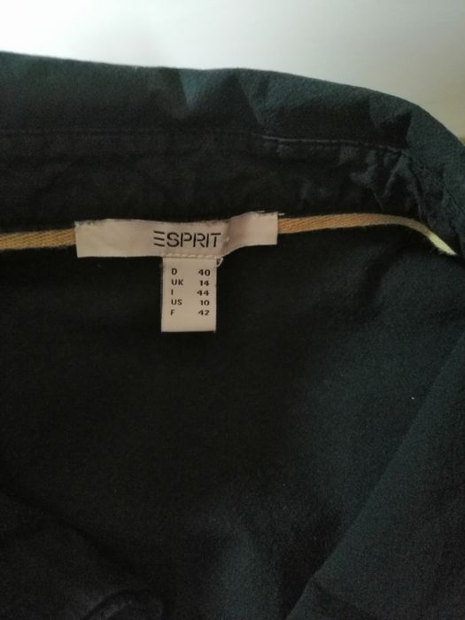 Cămașă de bărbați nr 42 și pantaloni mărime S aproape noi