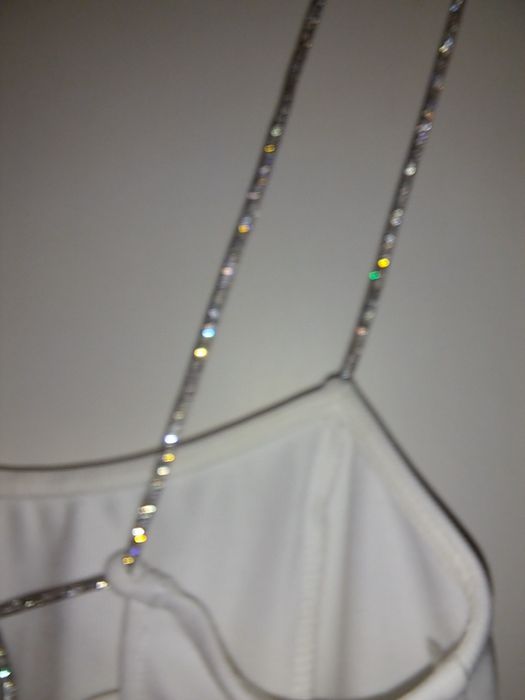 Нова рокля Bershka,гол гръб-блестяща топ цена С,М