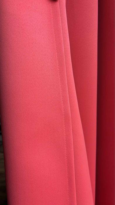 De vanzare draperii rosii