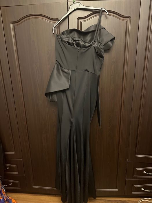 Rochie facuta pe comanda Ocazie