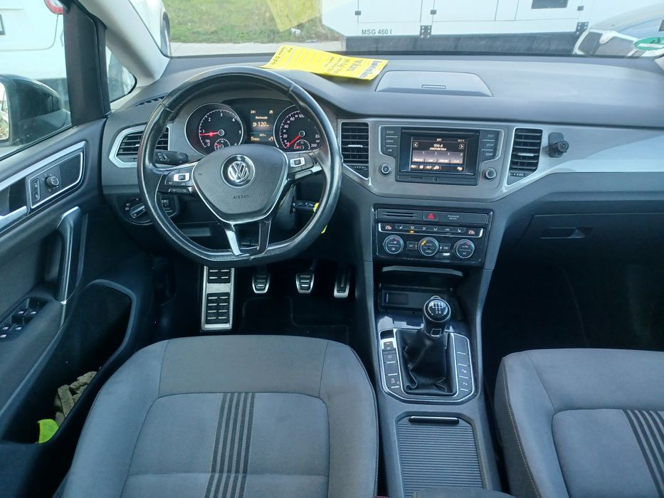 VW Golf  Vll 1,6 TDI Sportsvan  2017  110 CP