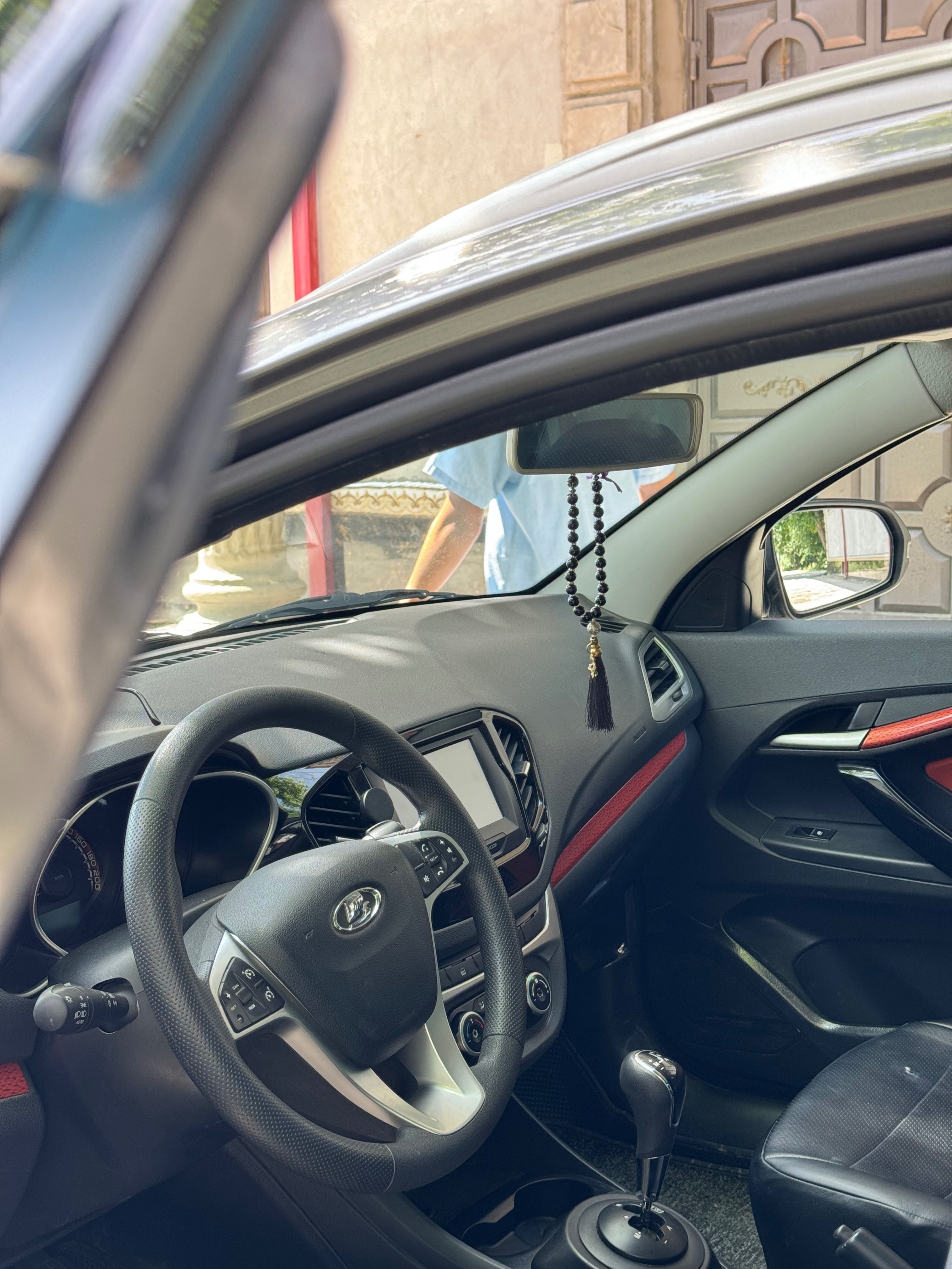 Lada vesta cross
