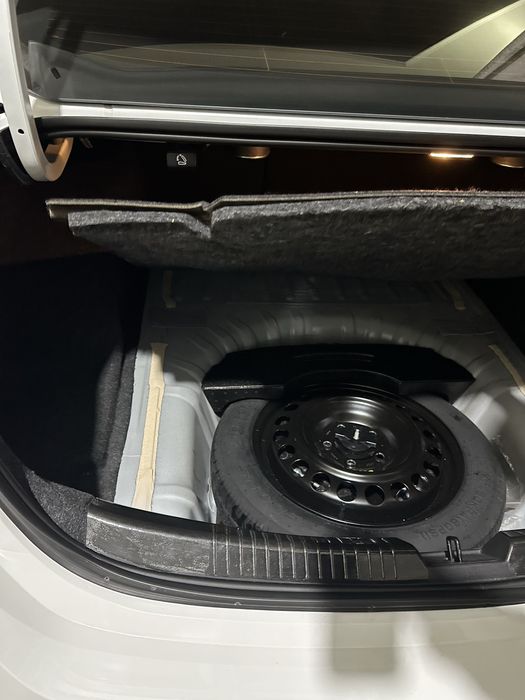 Malibu 2 xl oq full, 2023 yil, yurgani 33.000km, holati ideal