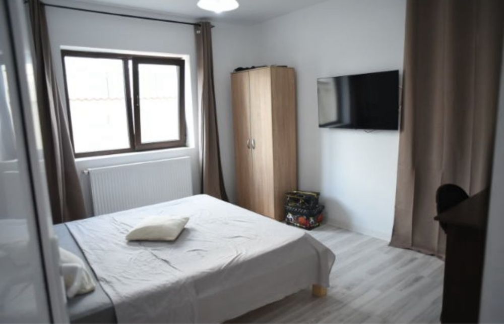 Vila cu 4 dormitoare, terasa si garaj - Lumina, Constanta