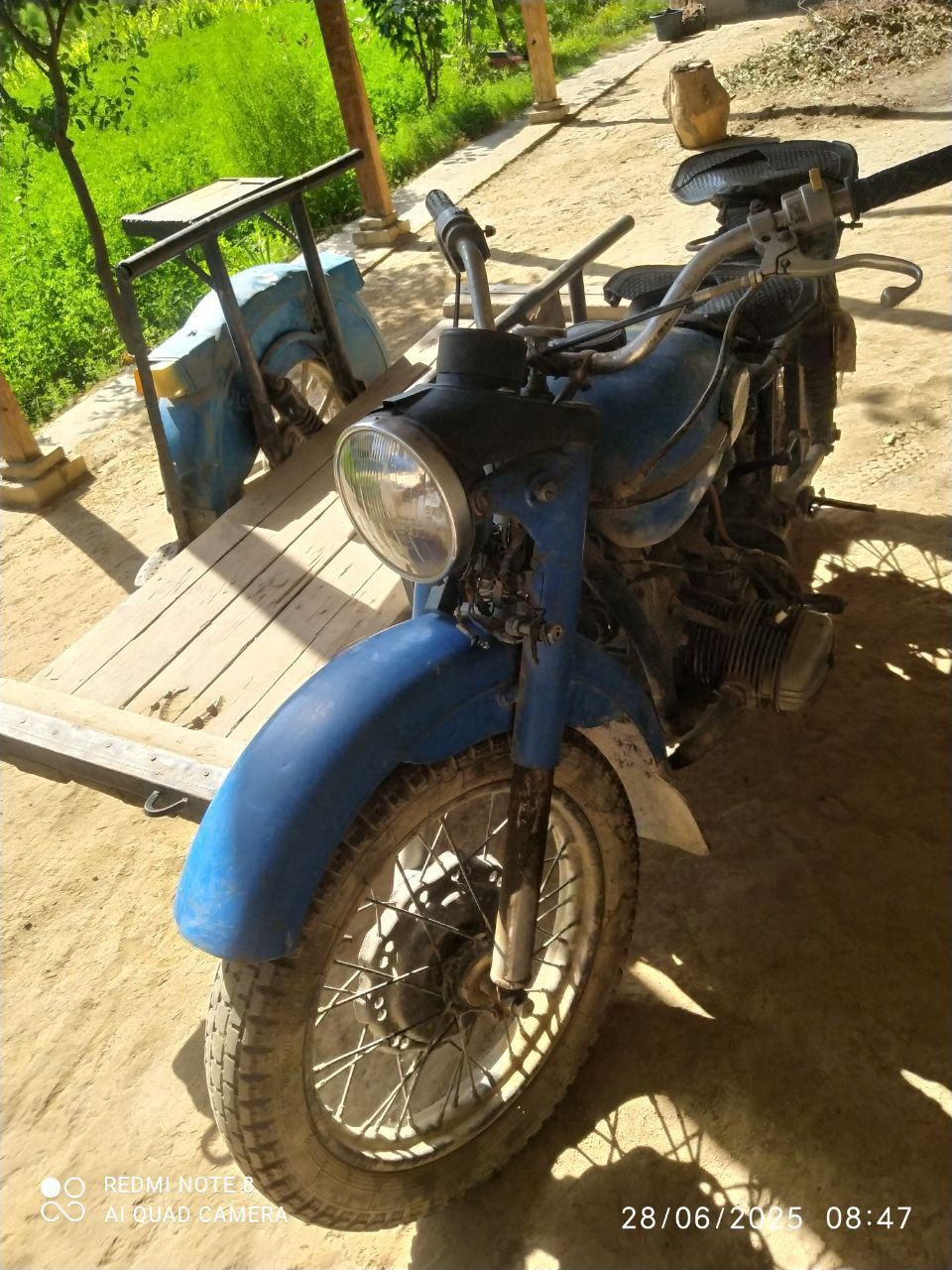 Ural mototsikl sotiladi