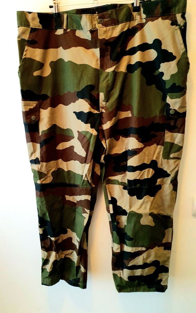 Pantaloni noi army, camuflaj pădure 56 xxl -120 ron.