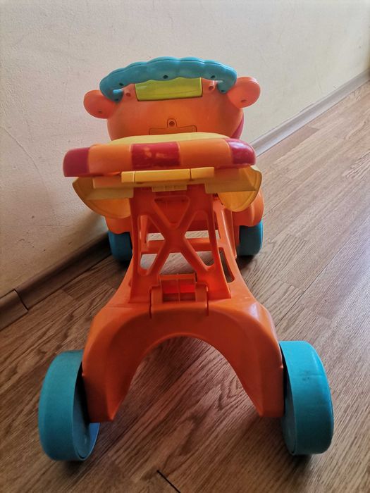 Fisher Price Играчка за прохождане ЛЪВЧЕ 2в1