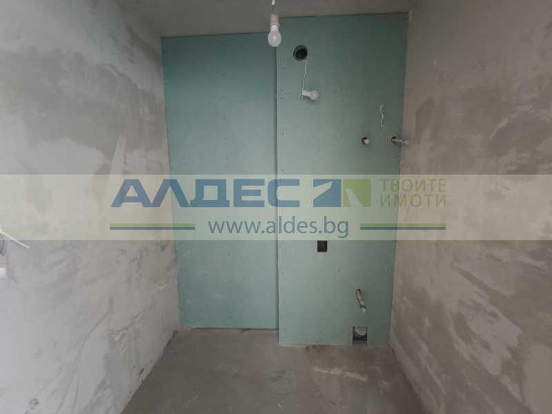 Продава се Двустаен апартамент в София, Център - 91 кв.м за 1924 €/кв.м - Снимка #5