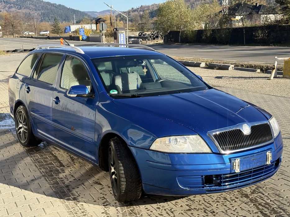 Bara fata / capota / far xenon / trager Skoda Octavia 2 VRS 2.0TDI BMN