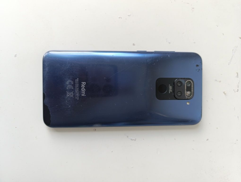Продам Redmi 9 состояние плохое