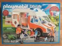 Playmobil City Life, Rescue - Ambulanta cu lumini intermitente 70049