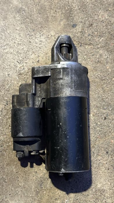 Продаётся стартер на М112 двигатель