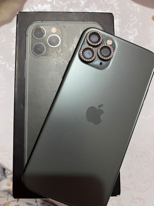 iPhone 11 Pro — 256GB, тёмно-серый (Space Gray), в идеальном состоянии