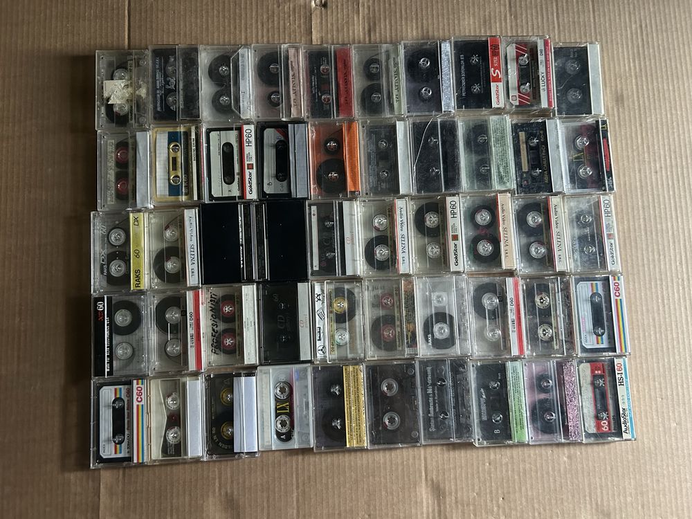 Lot 50 casete audio