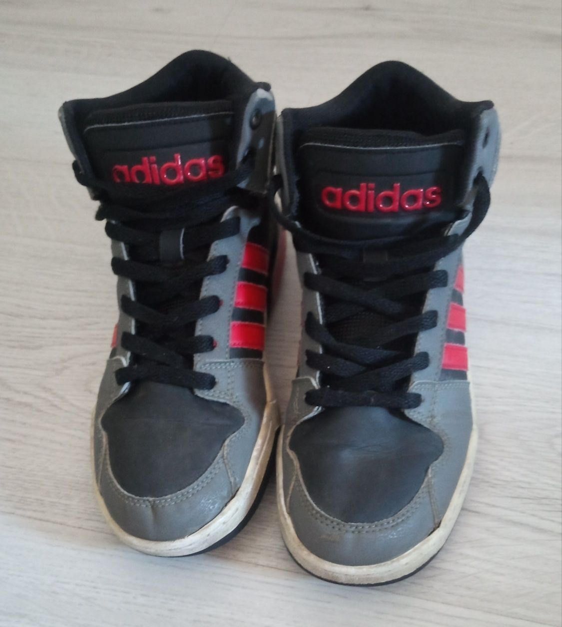 Pereche adidași adidas mid