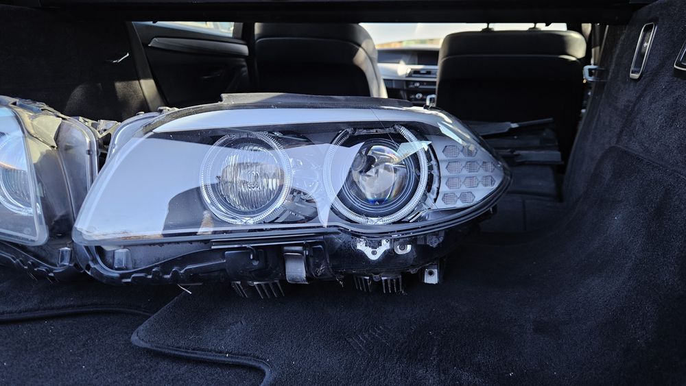 Ляв и Десен Фар за BMW F10/F11 Бмв Ф10/Ф10 HELLA