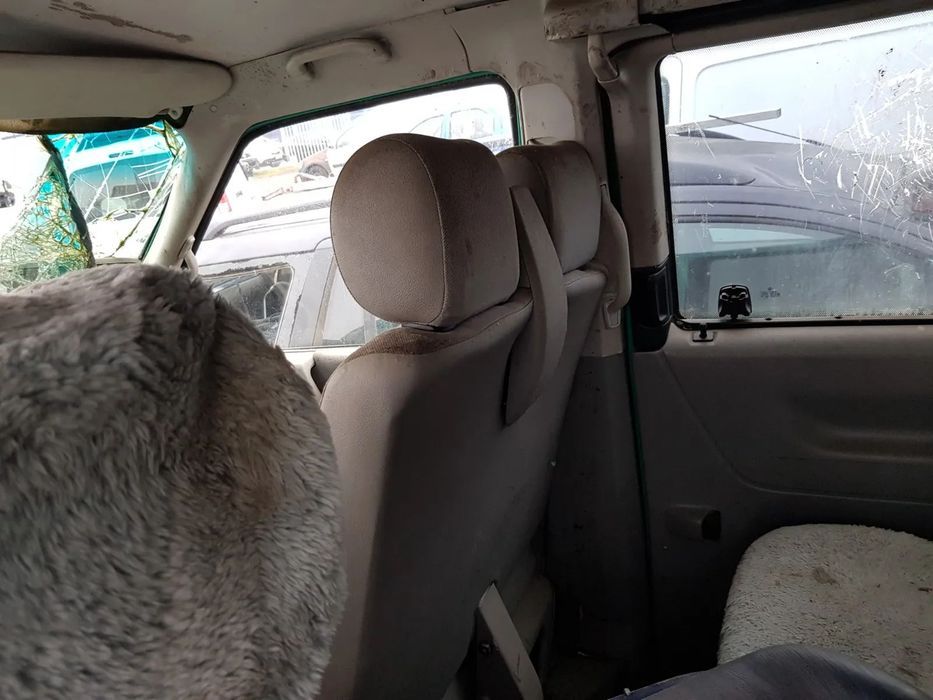 VW T4 Caravelle 2,5 DTI - Microbuz 9 locuri