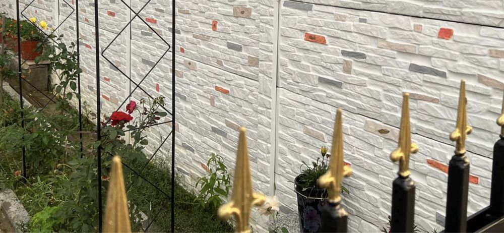 Gard decorativ beton armat /placi prefabricate și stalpi