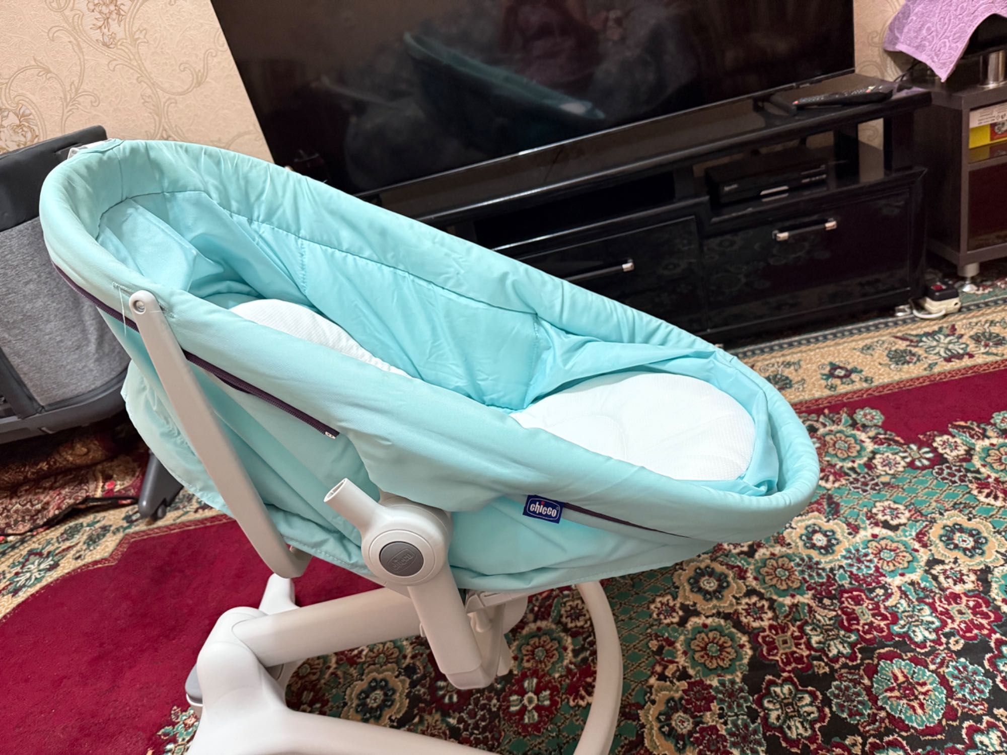 Продаю Кровать-стульчик, Chicco Baby Hug 4in1 ( Италия)