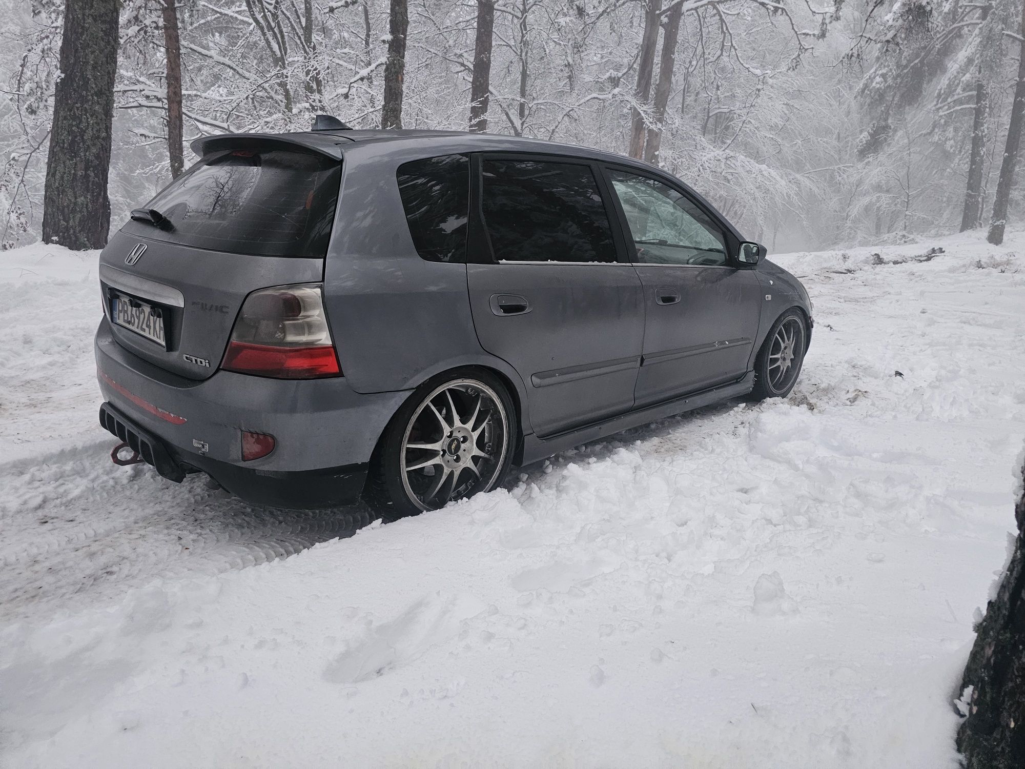 Honda Civic 1.7 CDTI