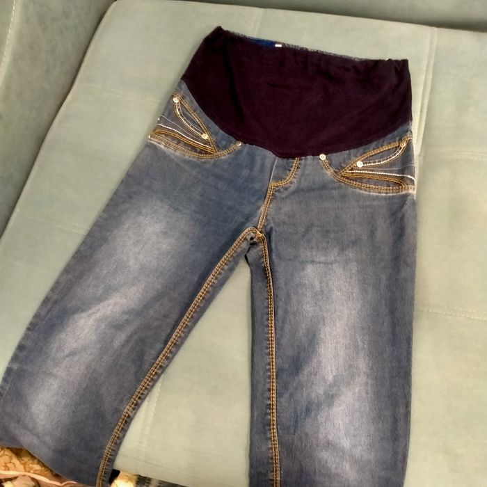 Отдам одежду для беременных за символическую сумму