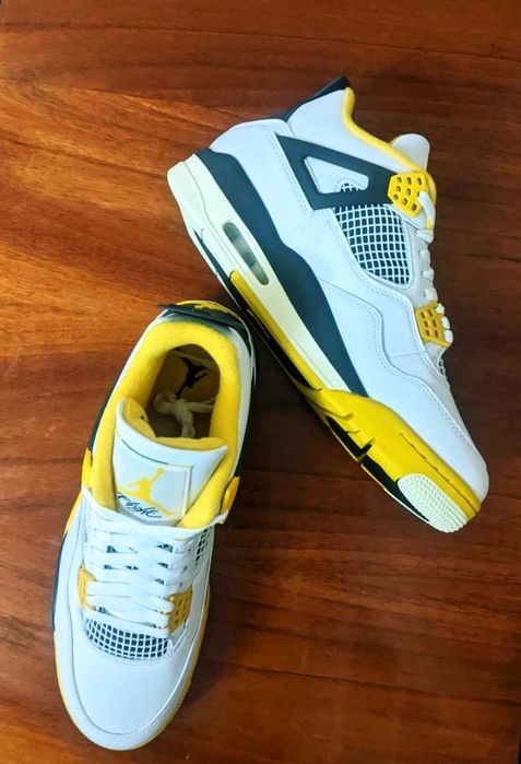 Adidasi Air JORDAN Retro 4, barbati, marimea 43, NOI, nepurtati
