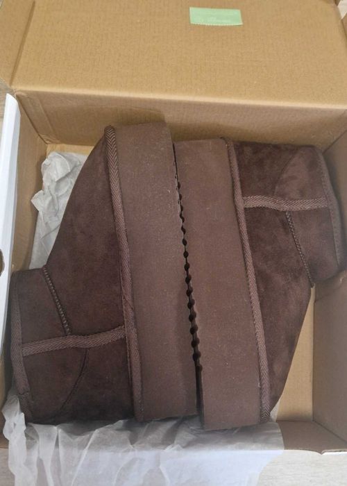 Ботуши UGG нови зимни