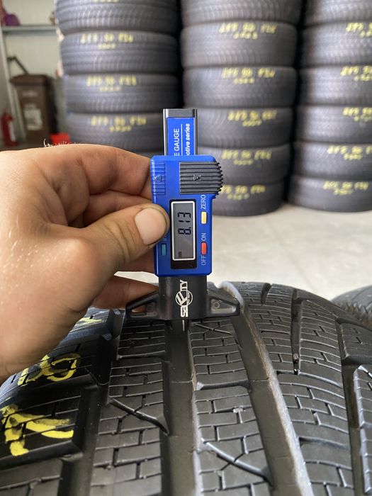 Anvelope iarna 225/40/18 Pirelli Sottozero 2 RFT 225 40 18 R18