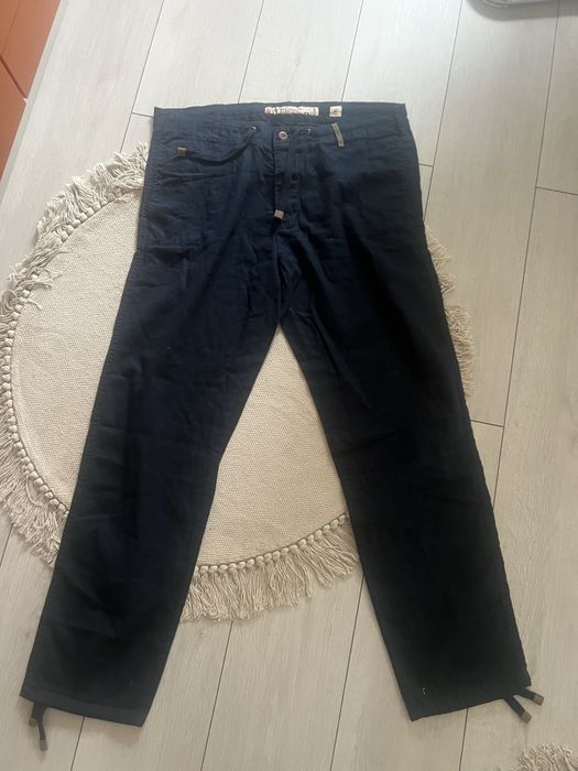 Pantaloni barbati noi fara eticheta