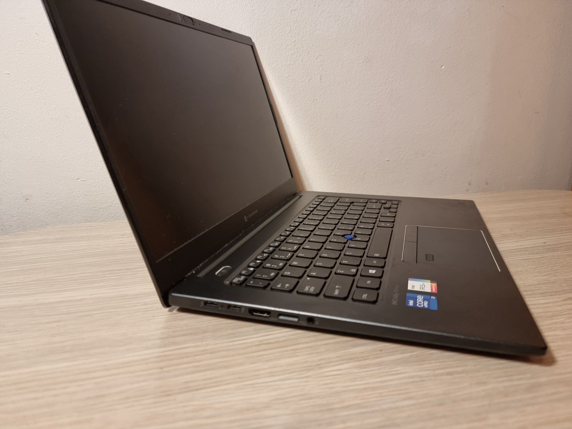 Laptop Dynabook, i7-1185G7, 32 GB RAM, 500 GB SSD