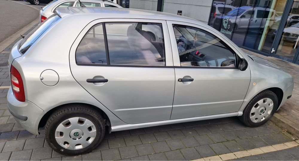 Skoda Fabia benzina