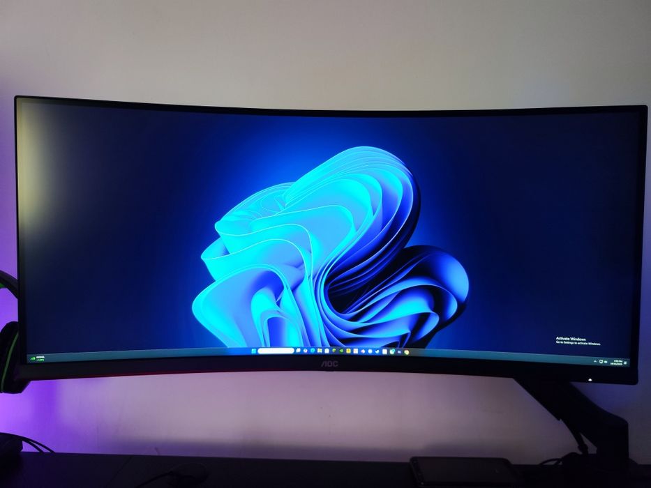 Monitor gaming 34 inch 180hz