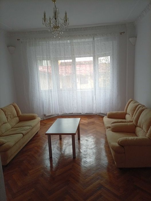 Titulescu Calea Grivitei apartament in vila 200 m metrou Basarab