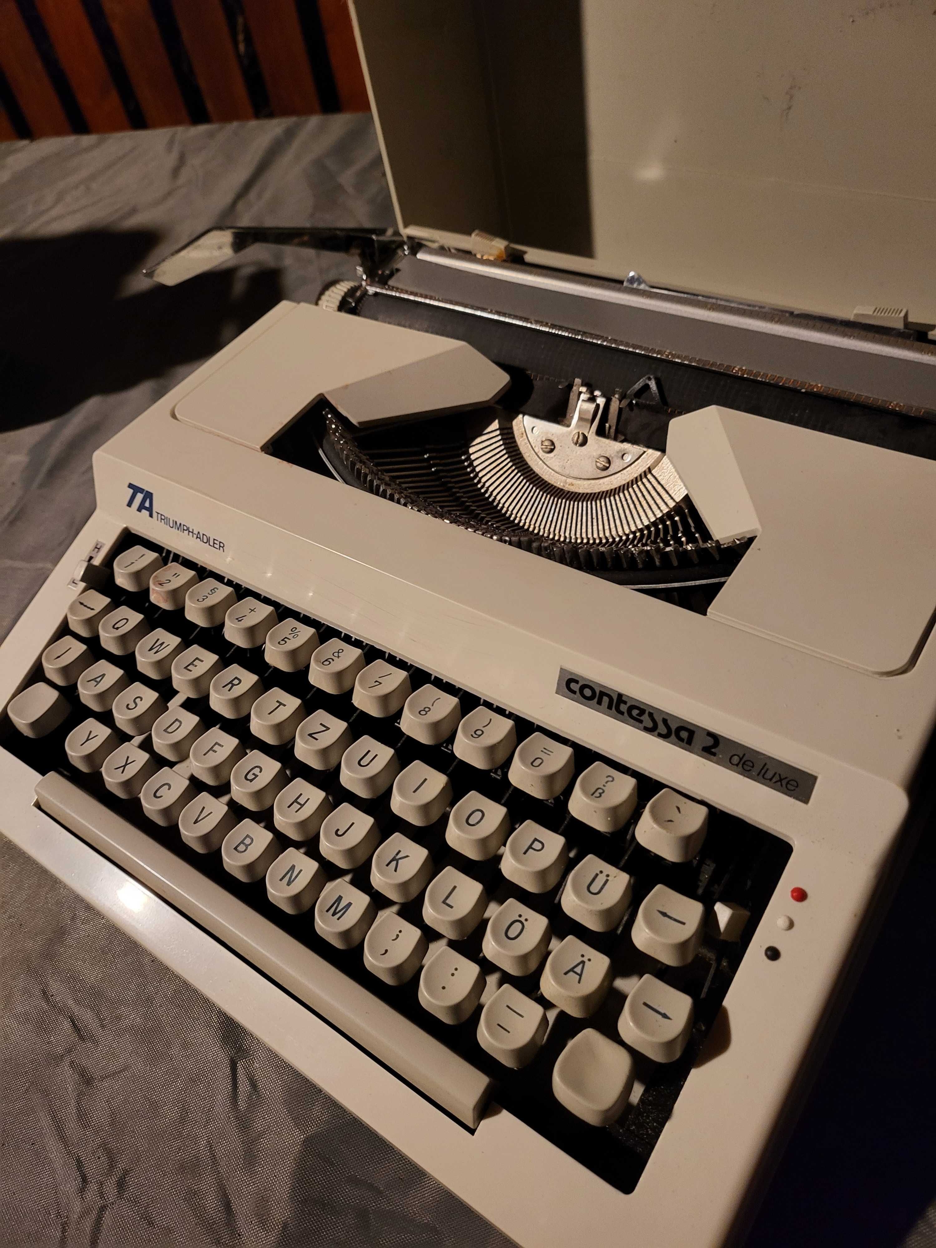 Masina de scris 2 vintage