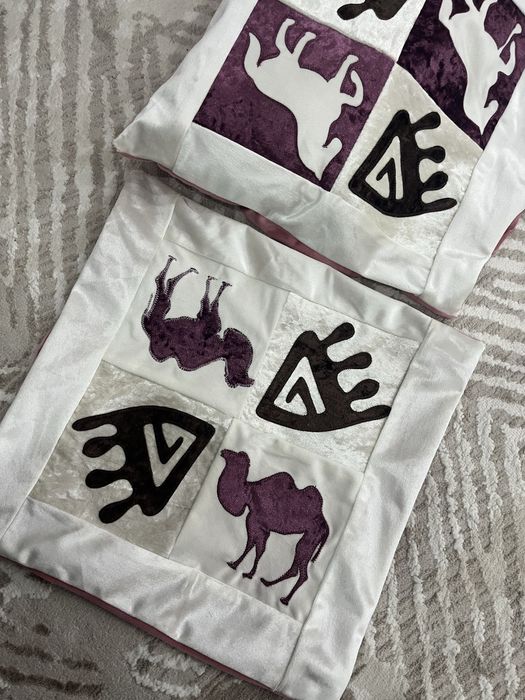 Жастықтар / ою-өрнекпен