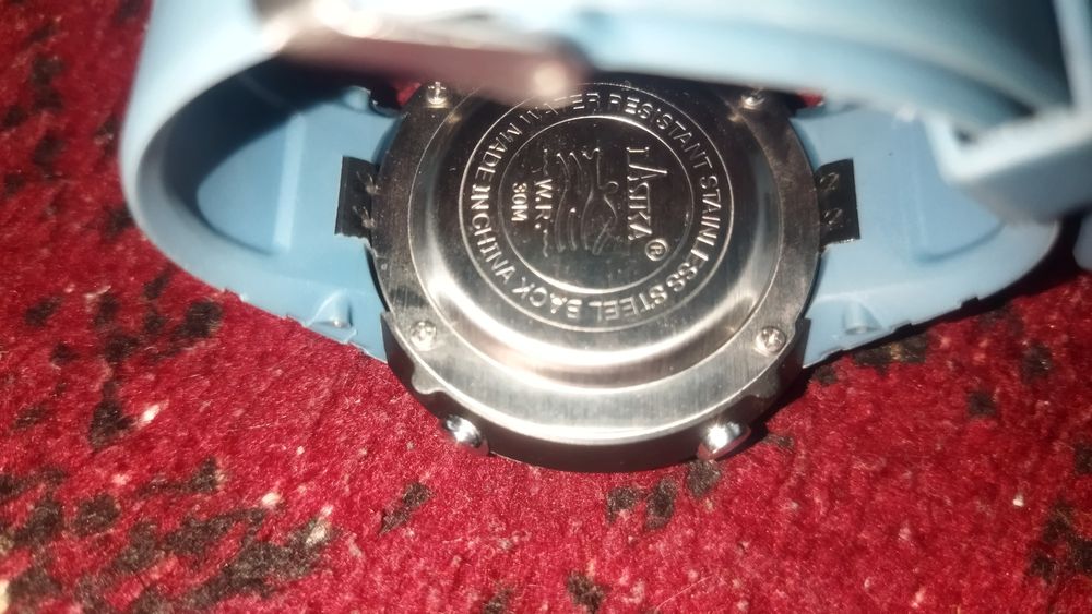 Часы электронные (Новые)